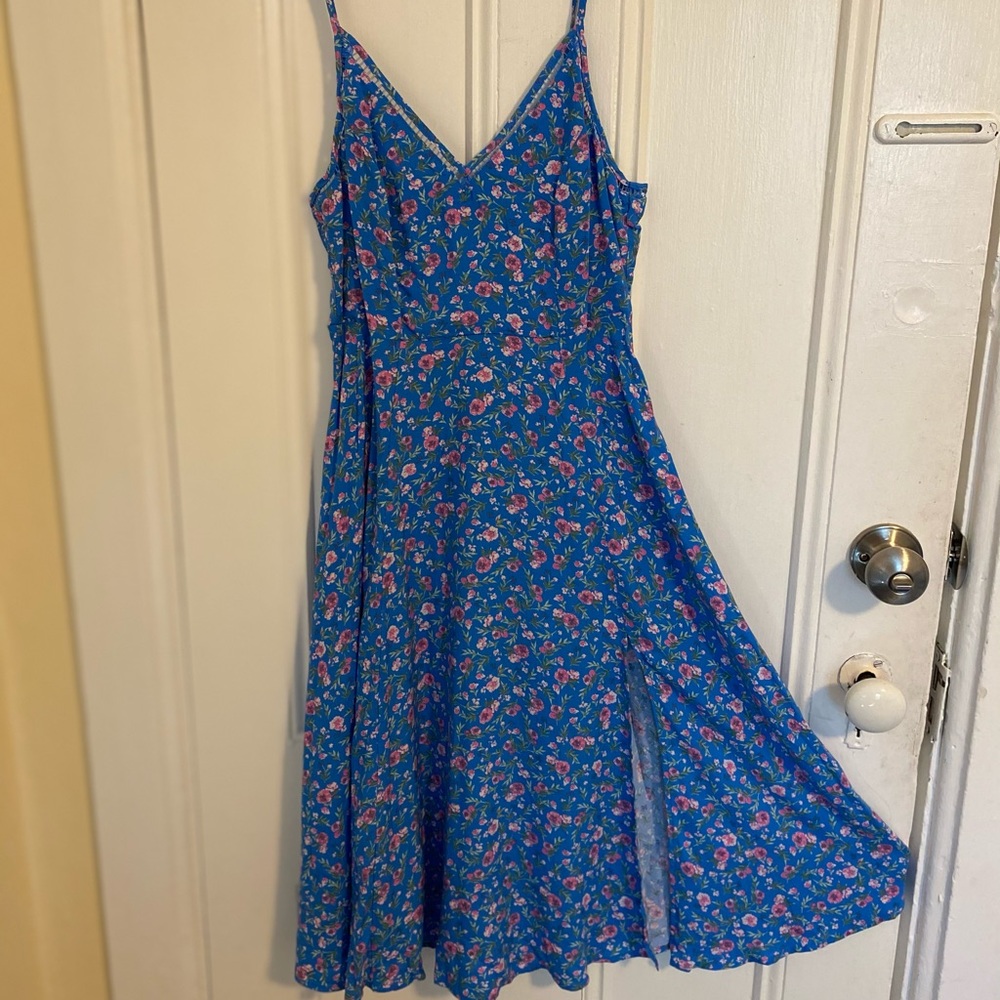 Blue floral slit dress - Lulu’s